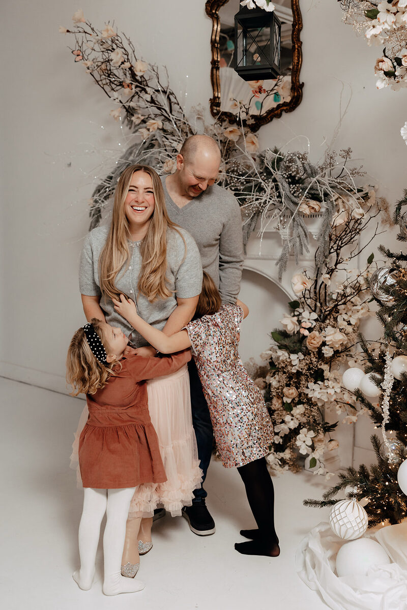 Arielle with her husband and their two daughters